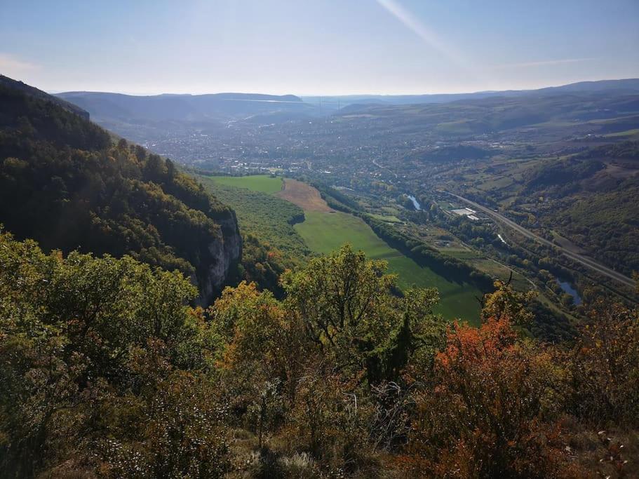Charmant Logement De Qualite - Centre Ville De Millau Exterior foto